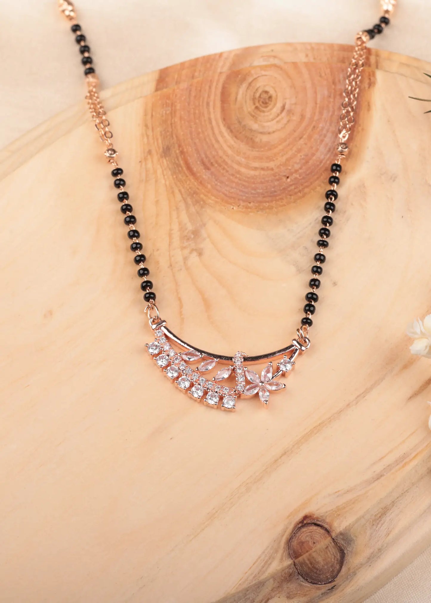 Nirvahna Black Bead Diamond Mangalsutra