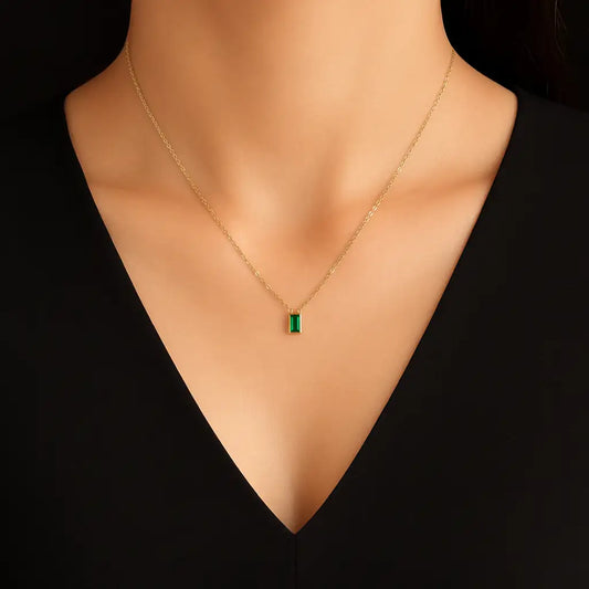Gold-Plated Green Rectangle Pendant Chain – Minimalist Design