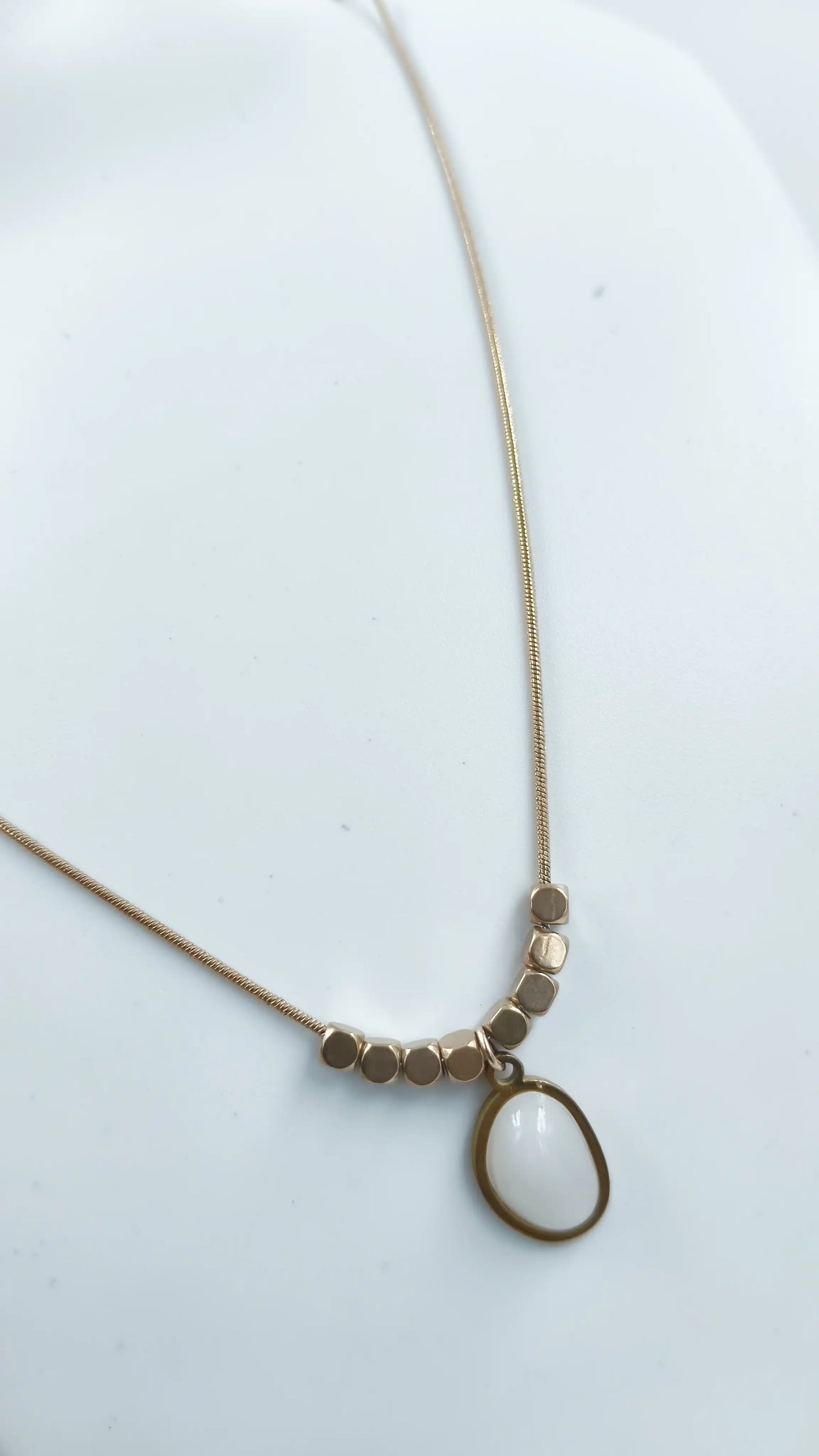Gold-Plated White Stone Pendant Necklace – Minimalist Design