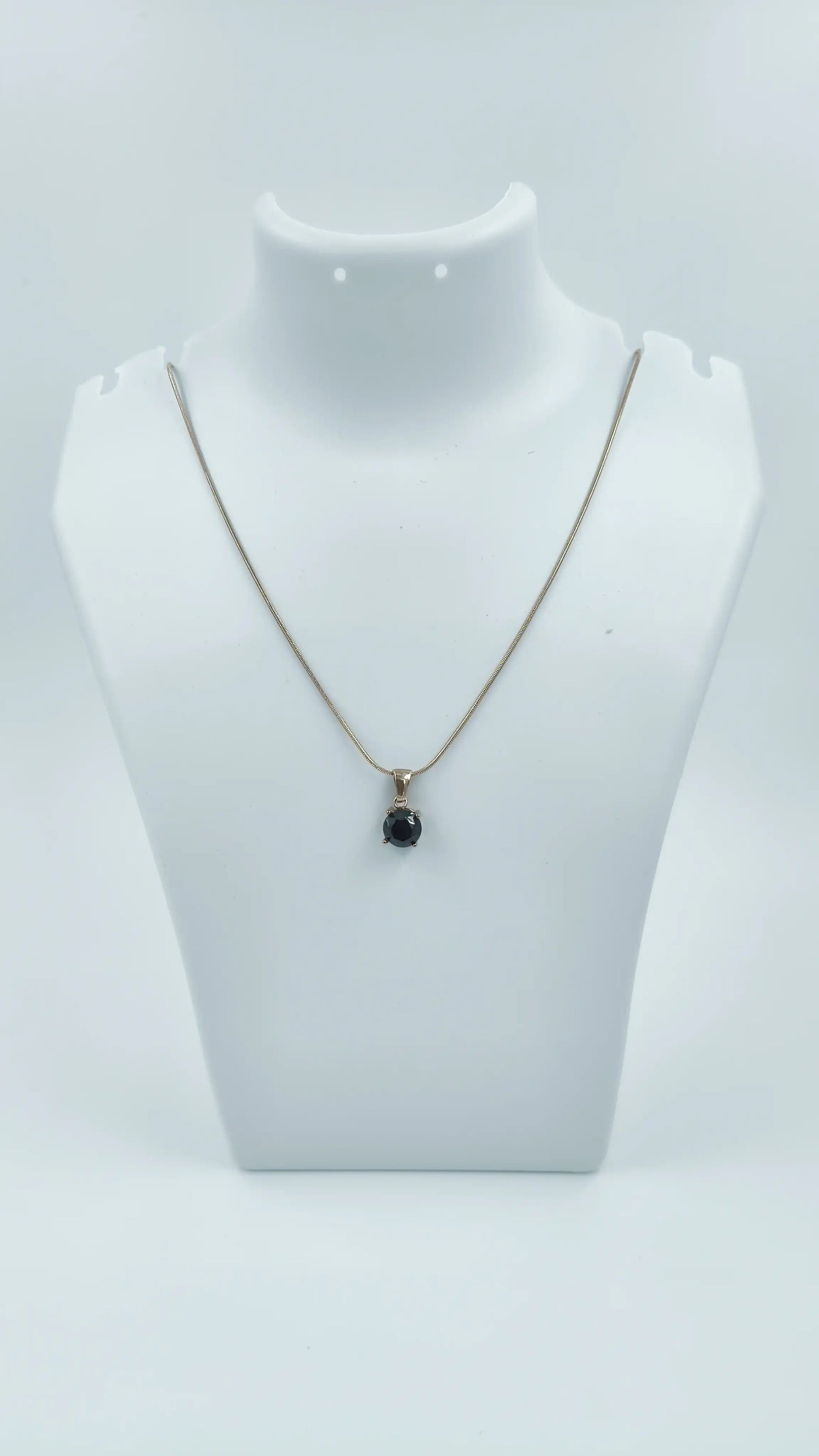 Premium Gold-Plated Round Black Stone Pendant Necklace