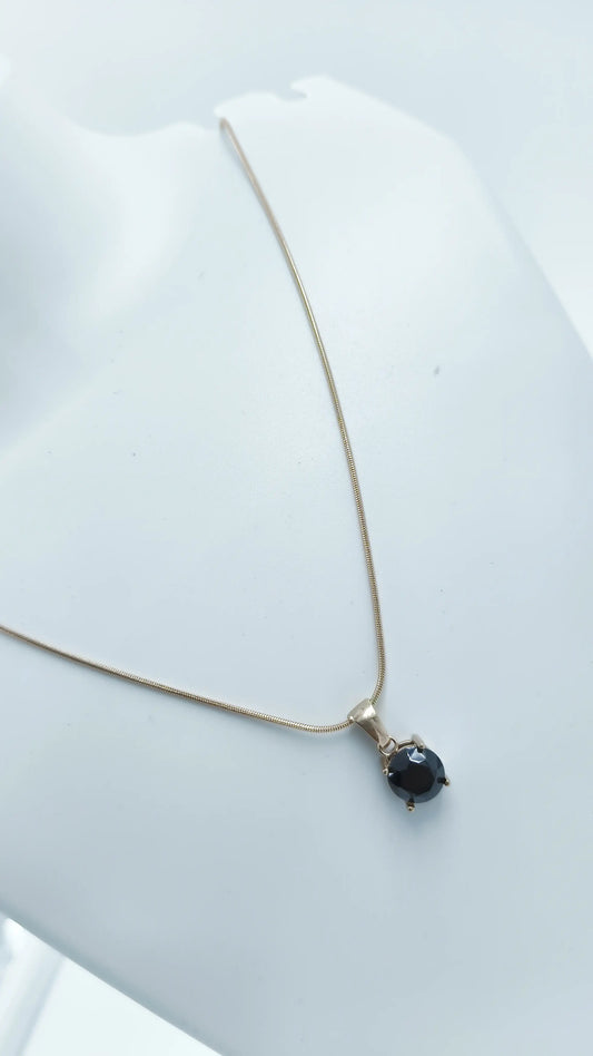Premium Gold-Plated Round Black Stone Pendant Necklace