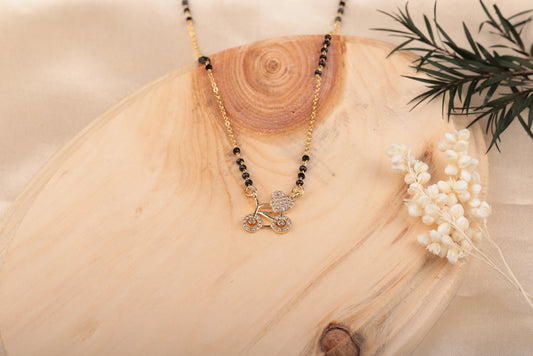 Nirvahna Diamond Heart Pendant Mangalsutra