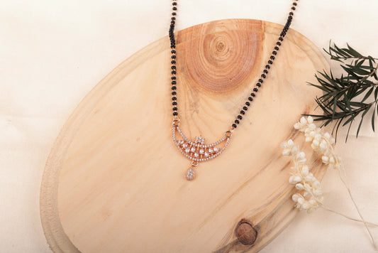 Leher Mangalsutra