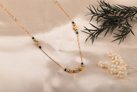 Nirvahna Minimal Jasmin Flower Mangalsutra