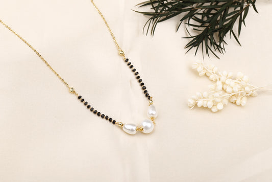Nirvahna Daily Wear Perl Mangalsutra