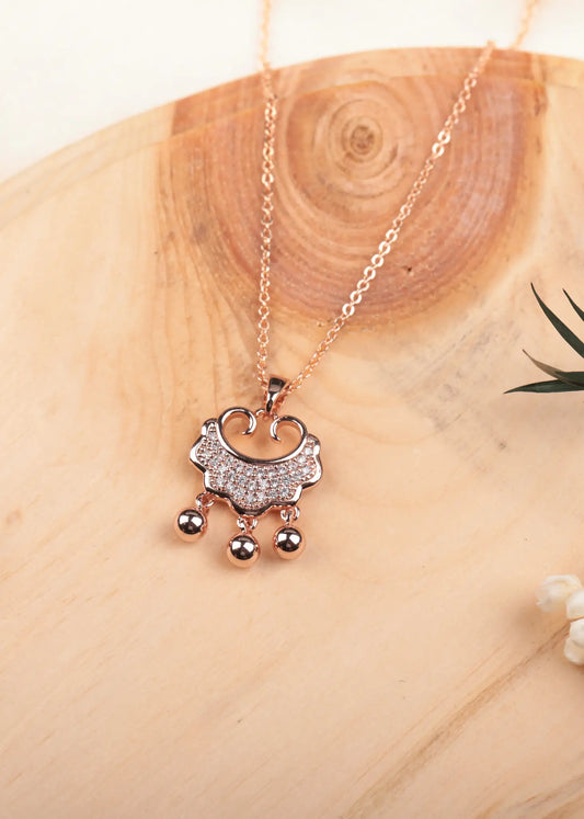 Women’s Rose Gold Teardrop Chain Necklace