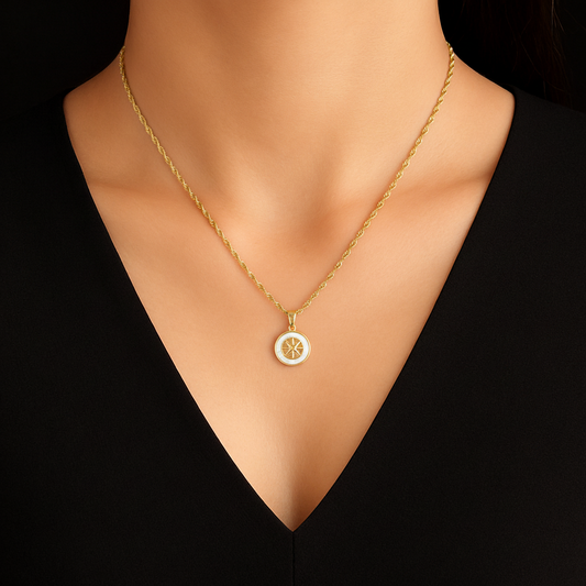 Star Compass Pendant Necklace – Gold-Plated Rope Chain